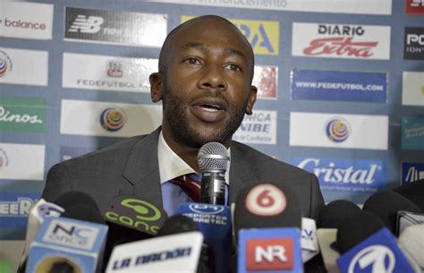 Former Costa Rica football coach Paulo Wanchope hired as new Saprissa ...