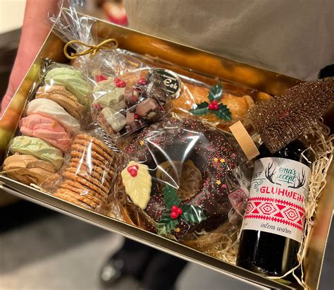 Cadeaupakket Kerst Luxe Bakkerij Van Eck Bakker Damwoude