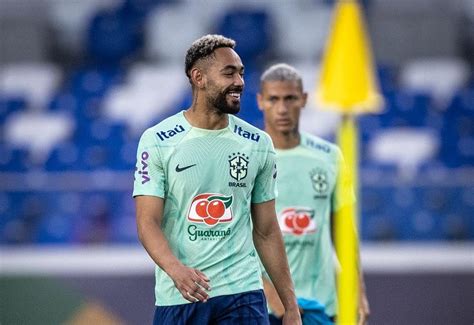 A Gazeta Matheus Cunha Elogia Richarlison E Exalta Disputa Por Vaga