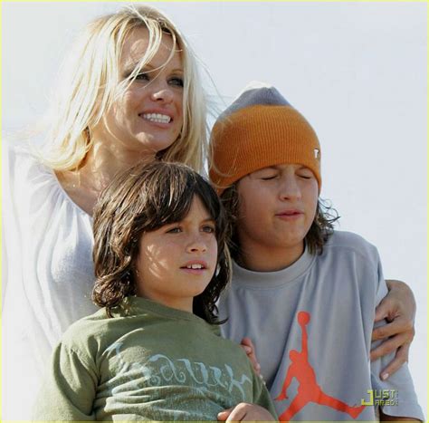 Pamela Anderson: Sons in Sydney!: Photo 1380851 | Brandon Lee ...