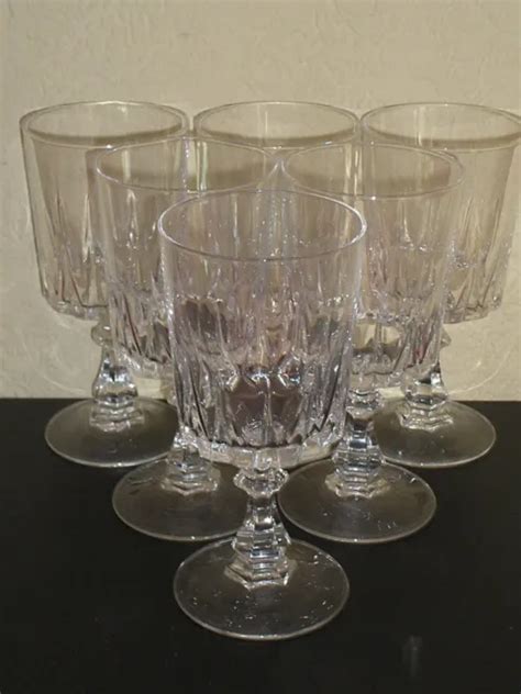 LOT DE 6 verres a vin blanc Digestif en CRISTAL D ARQUES modèle