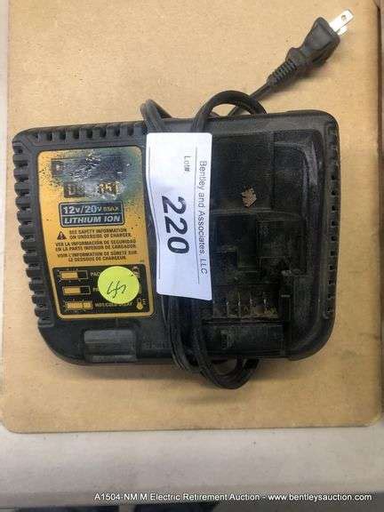 Dewalt Dcb115 Battery Charger Bentley And Associates Llc