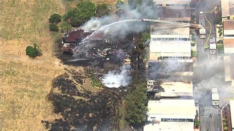 Crews Battle 3 Alarm Fire Burning At South Bay Mobile Home Park Abc7