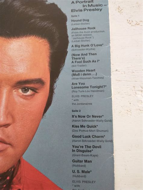 Se Produkter Som Liknar Elvis Presley A Portrait In P Tradera