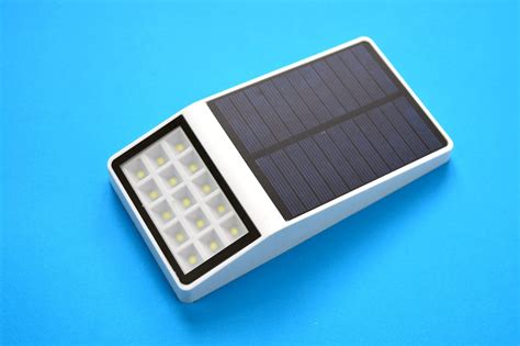 5 Best Solar Security Light With Motion Sensor - Energy Theory