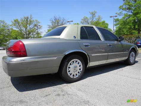 2004 Spruce Green Metallic Mercury Grand Marquis LS Ultimate Edition