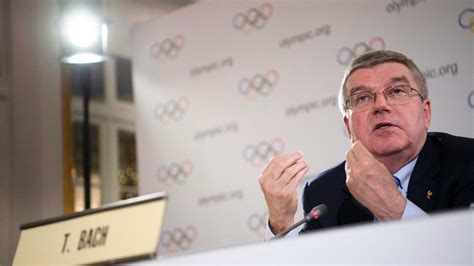 IOC Präsident zu Doping Report Thomas Bach Auch Trainer und Betreuer