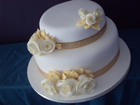 Ivory Lustred Rose Wedding Cake Cakecentral