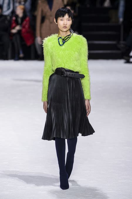 Balenciaga Presenta Su Colecci N Oto O Invierno Y No Defrauda