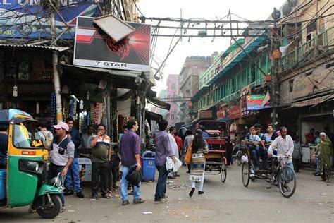 Pasar Lokal Terbaik Di Delhi Buat Berburu Oleh Oleh Khas India