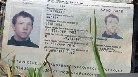 Pavia Aprile La Madre Di Andy Rocchelli Ucciso Nel Donbass