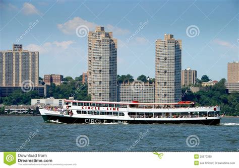 Nyc Circle Line Ferry Boat On Hudson River Editorial Image Image Of