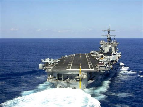 US Navy to expand Bahrain Fifth Fleet naval base - Arabianbusiness