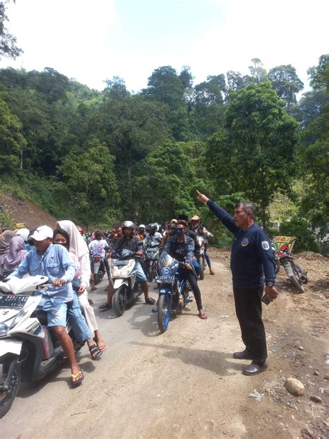 Longsor Piket Nol Jalur Mudik Lumajang Malang Macet Parah