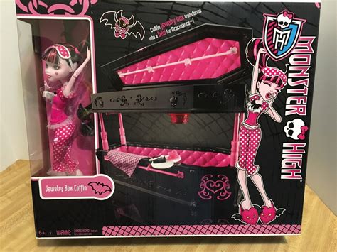 Monster High Draculaura Doll Jewelry Box Coffin Set NEW