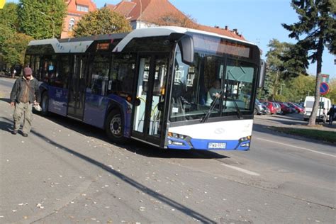 We Wszystkich Wi Tych W W Growcu Wybierz Autobus Jak B D Kursowa Y