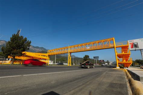 Entrega Gobierno De Monterrey Puente Peatonal Las Jaras En Carretera