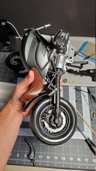 I Customized 16 Scale Motorcycle