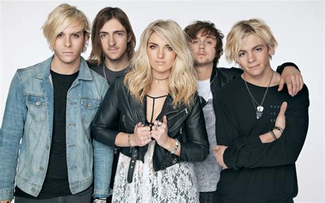 R5 Opts for a More Mature Sound on its Latest Album, 'Sometime Last ...
