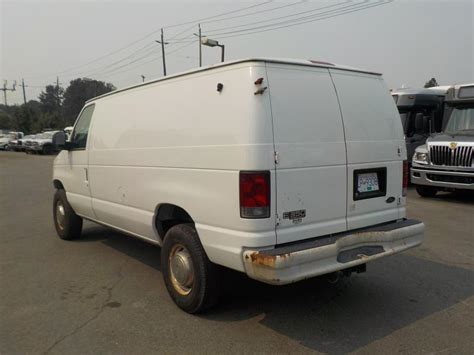 2003 Ford Econoline E 350 Super Duty Cargo Van