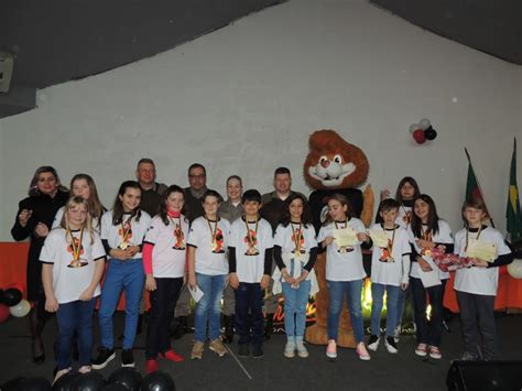 Brigada Militar Realiza Formatura Do Proerd Em Nova Petr Polis