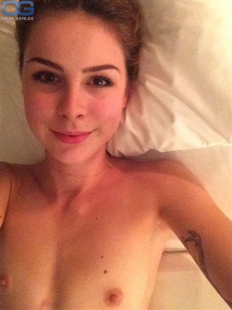 Lena Meyer Landrut Nackt Nacktbilder Playboy Nacktfotos Fakes Oben