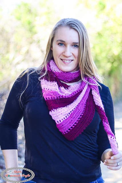 Ravelry Easy Boomerang Scarf Pattern By Nicole Riley