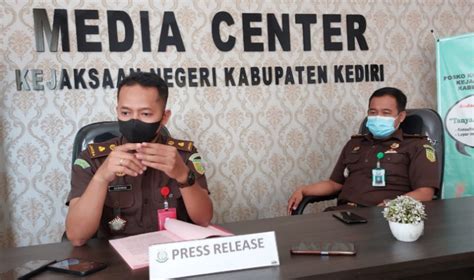 Kejari Kab Kediri Terapkan Restorative Justice Dua Kasus Bebas Dari