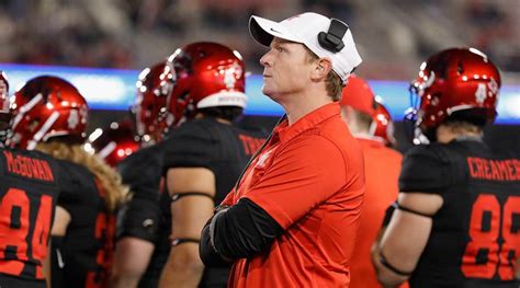 Houston may fire Major Applewhite, interested in Dana Holgorsen ...