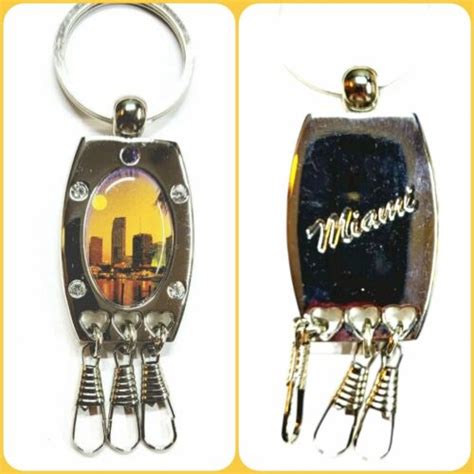 Miami Keychain Florida Souvenir Keyring 3 Open Heart Charm Tags