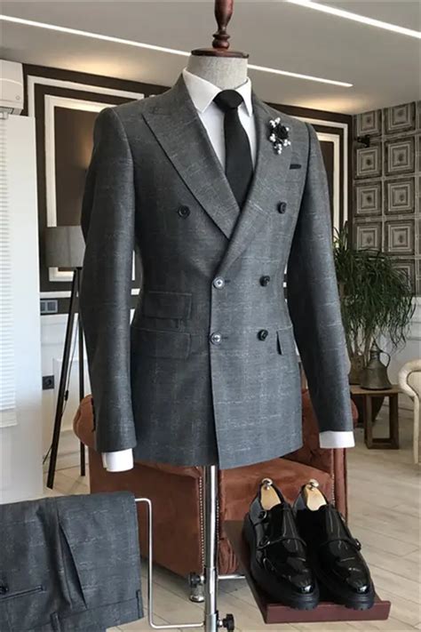 Charles Chic Deep Gray Peaked Lapel Double Breasted Plaid Men Suits For