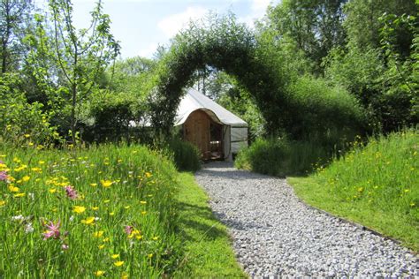 17 Glampingtepeeyurts At Pink Apple Orchard 2 Glamping In Ireland