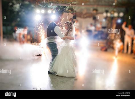 Amazing First Wedding Dance Of Newlyweds At Heavy Smoke And Fireworks