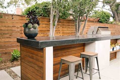 40 Outdoor Bar Ideas For Festive Entertaining