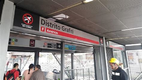 Estaci N De Transmilenio De La Am Ricas Con Ahora Se Llama Distrito