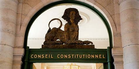 Pass Vaccinal Le Conseil Constitutionnel Valide Lessentiel Du Projet