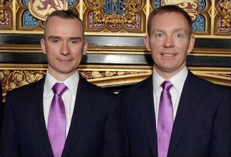 Chris Bryant ministre gay britannique et jeune marié répond à TÊTU ADHEOS