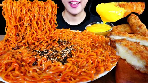 Asmr Mukbang 치즈가득 두툼한 치즈돈까스에 불닭볶음면 먹방 바삭함 끝판왕🔥🧀 Cheese Pork Cutlet And Spicy Samyang Ramen