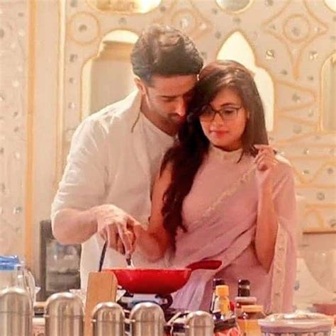 Yeh Rishtey Hain Pyaar Ke THROWBACK To Shaheer Sheikh And Rhea Sharma