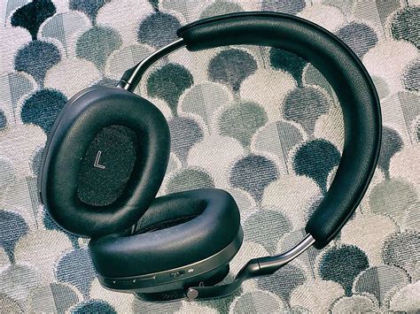 Bowers Wilkins Px Wireless Over The Ear Noise Canceling Bluetooth