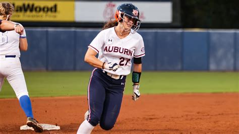 Tiger Offense Explodes For 22 Runs In Bevill State Win Auburn Tigers