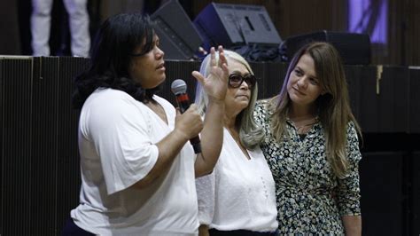 📖abraÇo🎤pastora Tatiana Azambuja BrandÃo Culto Conecta Flickr