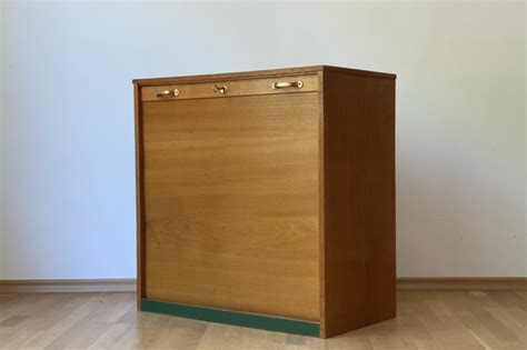 Halbhoher Rollschrank Aus Den Er Jahren Raumwunder Vintage Wohnen