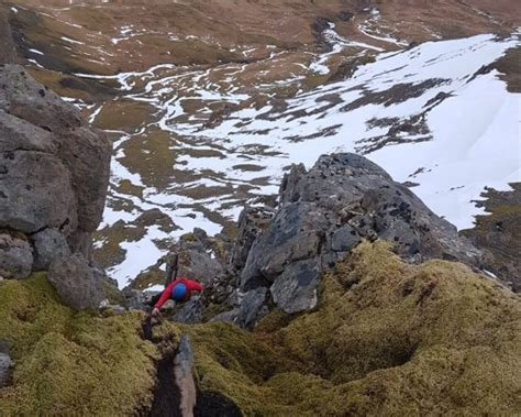 Skessuhorn Climbing From Reykjavík Outdoortrip