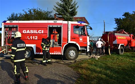 Saj Ni Res Pa Je Zaradi La Ne Prijave Izvoz Treh Vozil S