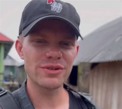 Viral Bule Denmark Perbaiki Jembatan Di Wakatobi Bertahun Tahun Rusak