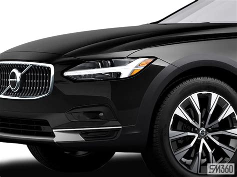 Park Avenue Volvo Brossard The 2024 VOLVO V90 Cross Country PLUS