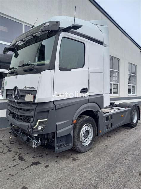 Buy Damaged Mercedes Benz Actros 1848LS MP5 Truck Tractor Austria