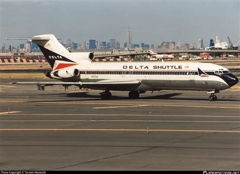 N Da Delta Air Lines Boeing A Photo By Torsten Maiwald Id