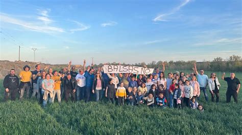 Presentan Un Centenar De Alegaciones Contra Las Balsas De Salillas Y Huerto